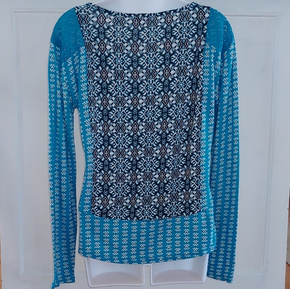 Chip and Pepper Graphic Long Sleeve Top XS Small - Picture 2 of 5